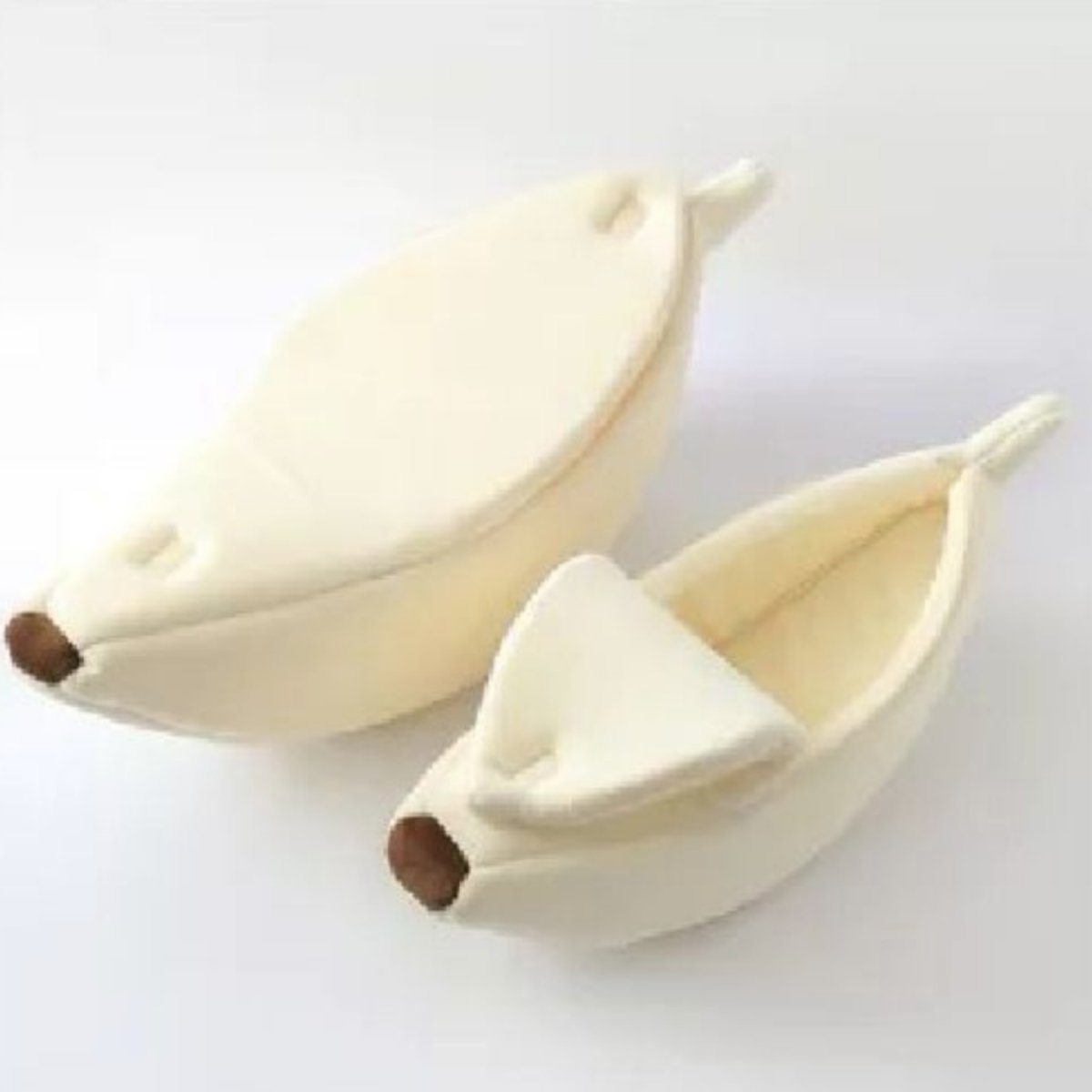 Fully Covered Banana Cat Bed - Beds & Furniture - Higooga