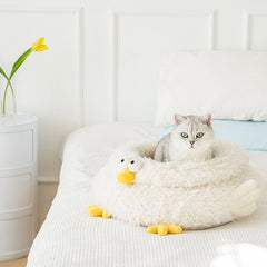 Adorable Plush Chick Cat Bed | Higooga
