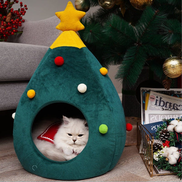 Christmas tree cat outlet house