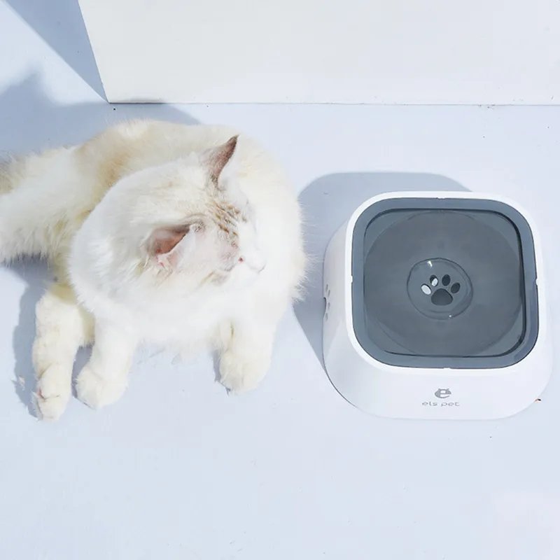 Portable Spill-Proof Water Feeder For Pets | Higooga